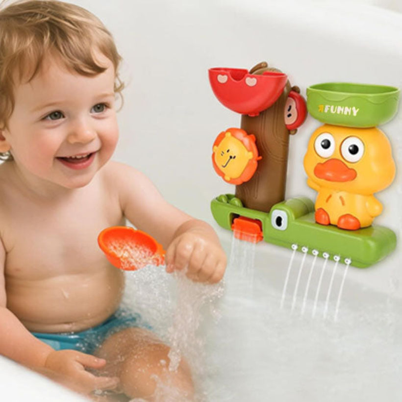 jouet baignoire bébé garçon dans bain