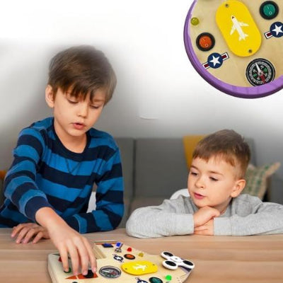 jouet montessori avion bois jeune garçon avec petit
